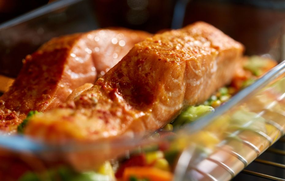 Zalm uit de oven met herfstgroenten